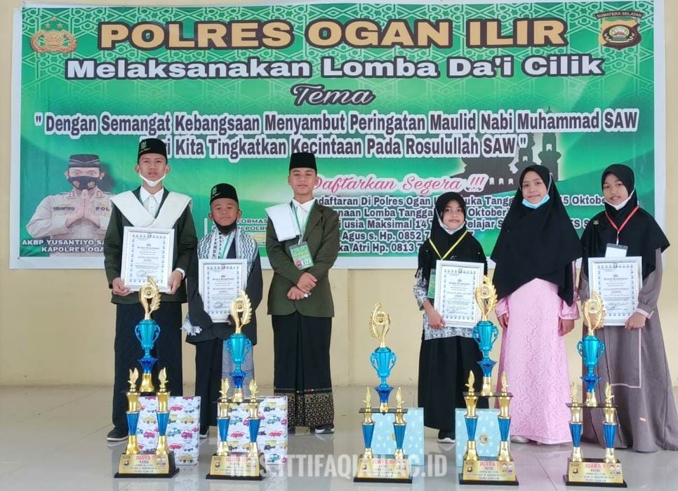 Juara 1 & 3 Lomba Da'i Cilik, Santri MTs Al-Ittifaqiah Bawa Pulang Trophy
