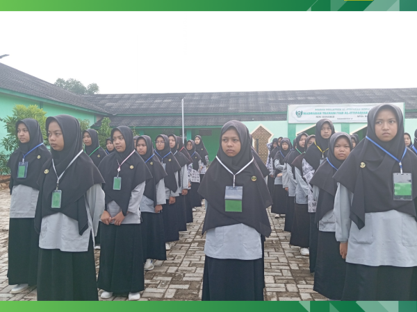 REVOLUSI PENDIDIKAN ISLAM: MTs dan Pesantren, Mencetak Generasi Digital yang Berakhlak Mulia
